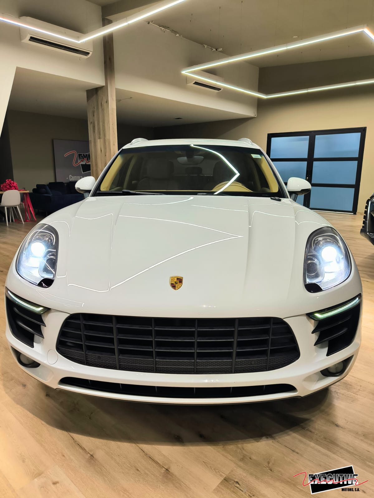 Porsche Macan S