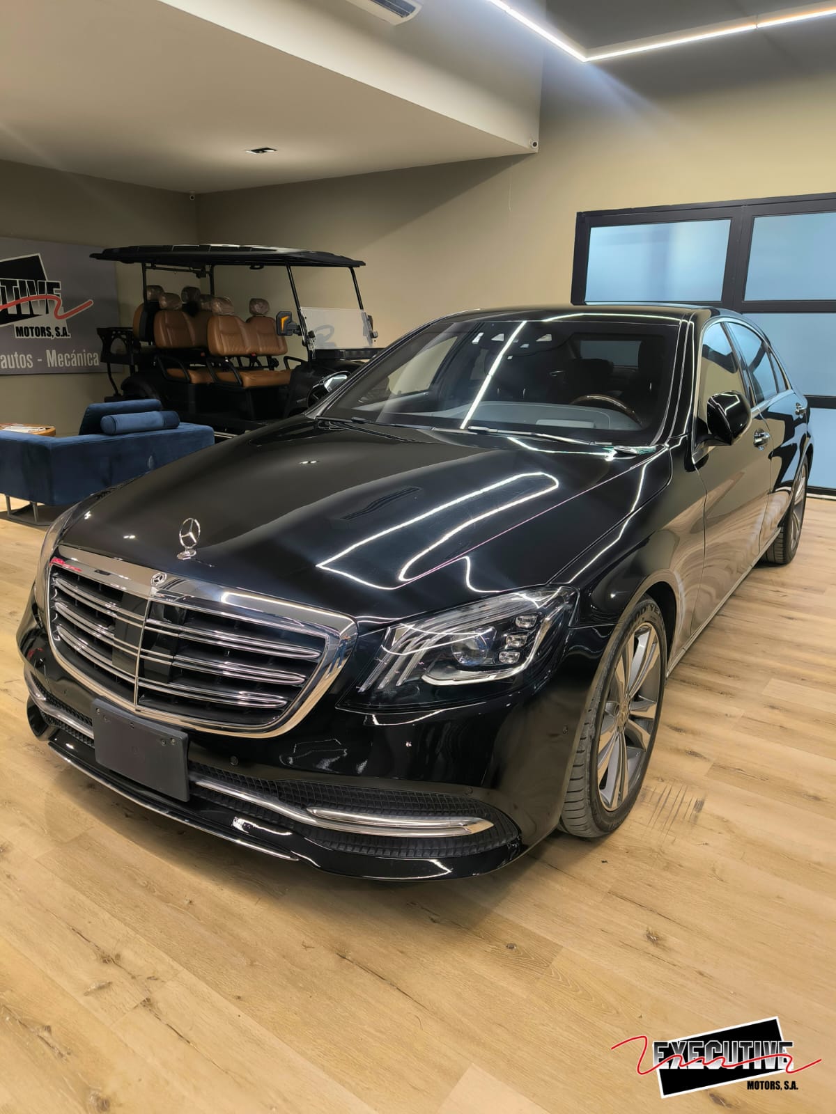 Mercedes-Benz S560