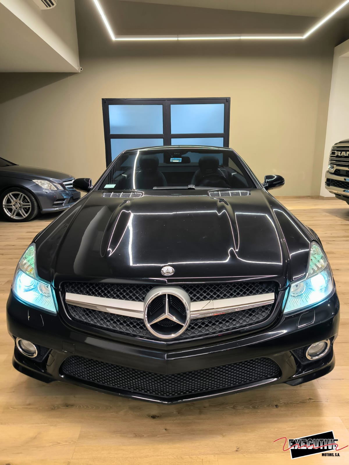 Mercedes-Benz SL550