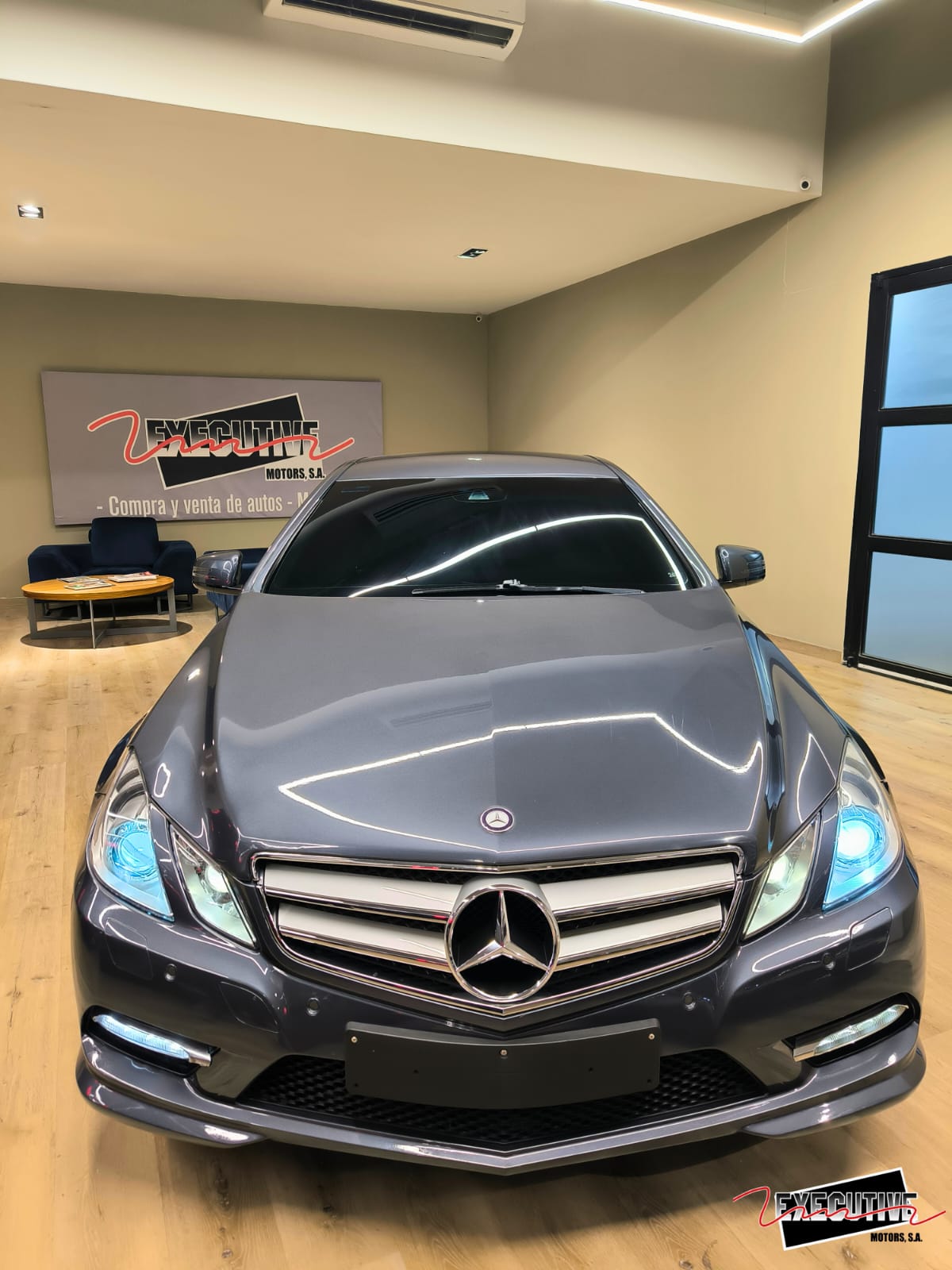 Mercedes-Benz E250 Coupé